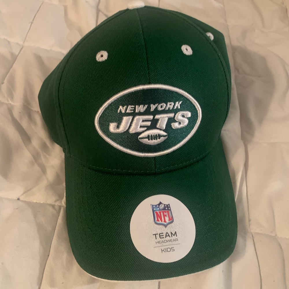 JET SNAP NFL CAP, SIZE O/S NWT, NEVER WORN.